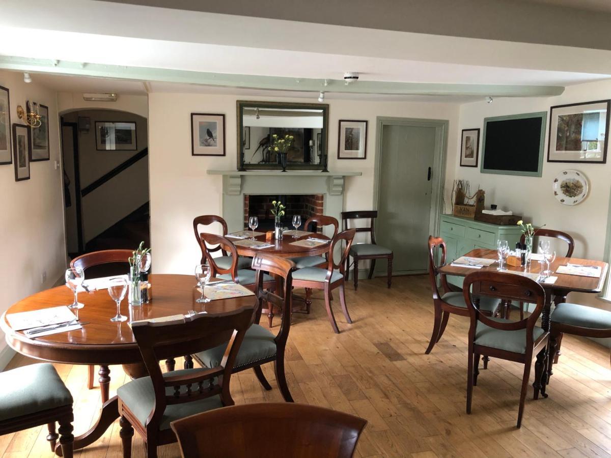 Smallburgh The Crown Inn מראה חיצוני תמונה
