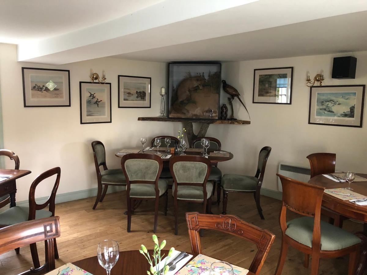 Smallburgh The Crown Inn מראה חיצוני תמונה