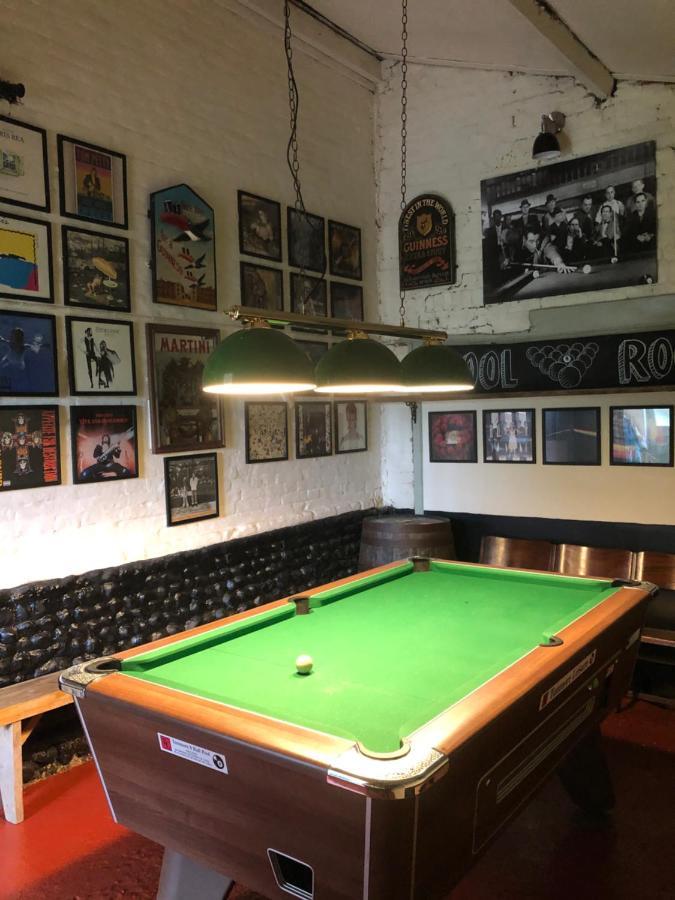 Smallburgh The Crown Inn מראה חיצוני תמונה